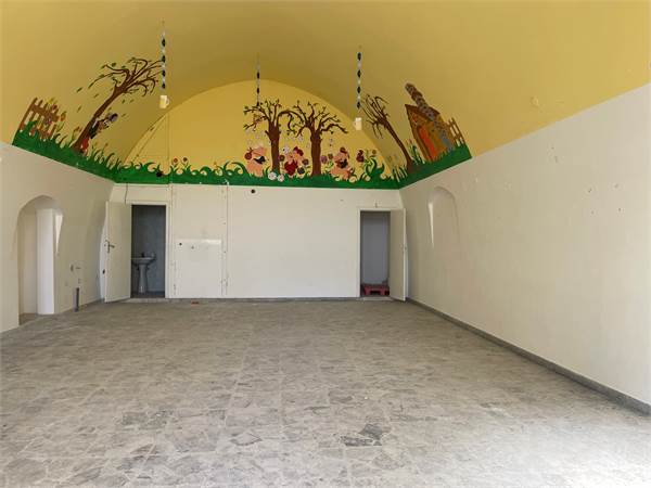  LOCALE COMMERCIALE o LOFT