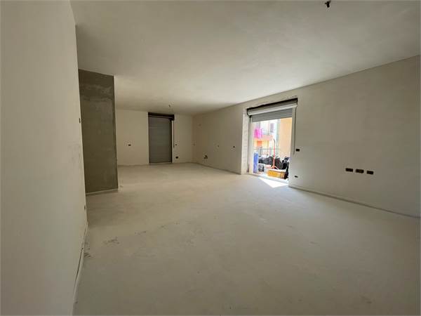 APPARTAMENTO NUOVO CON INGRESSO INDIPENDENTE